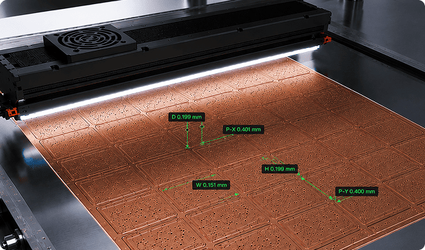 Copper plate pattern hole and spacing inspection image 1